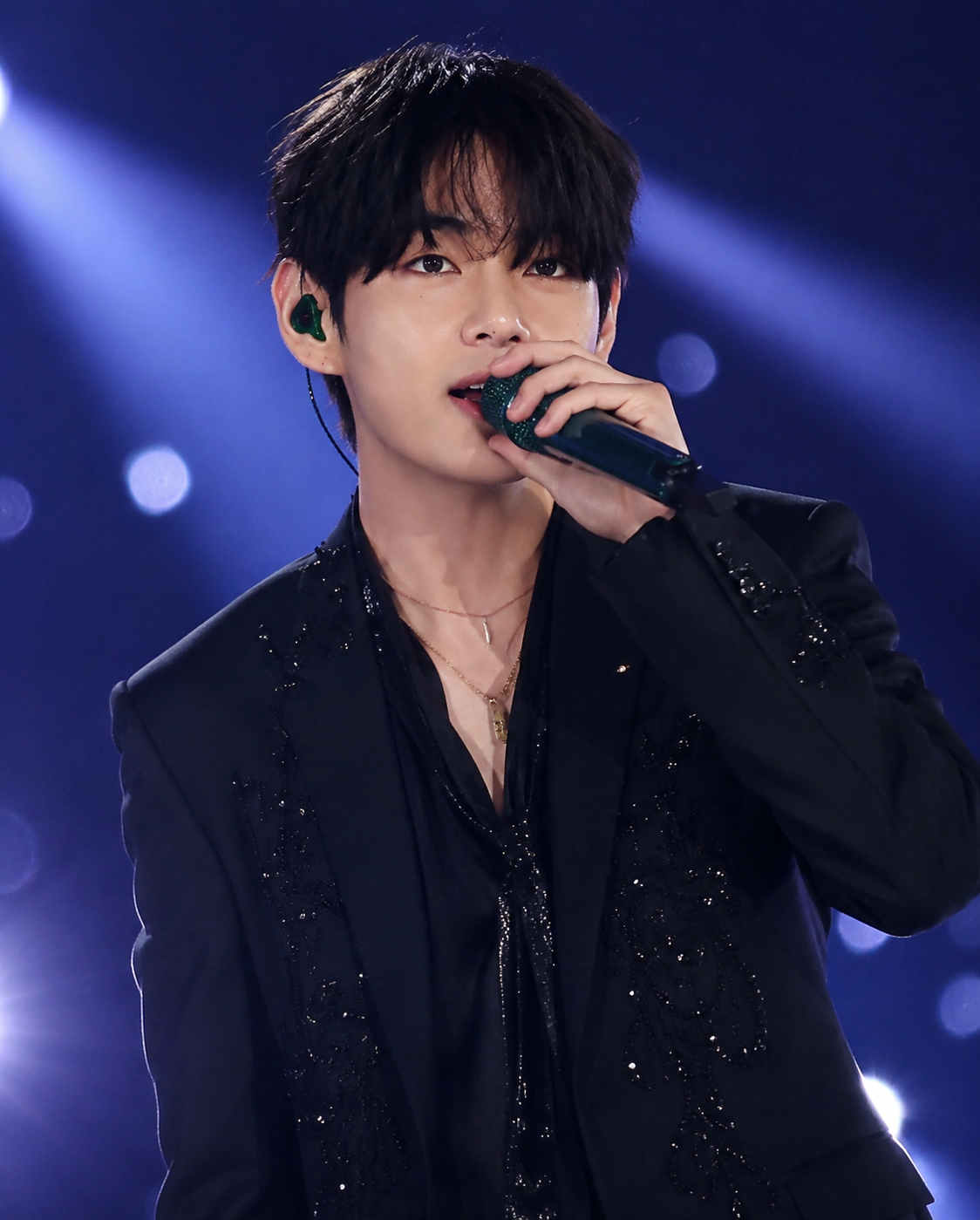 V Profile: Age, Height, Career & Facts About BTS’s V